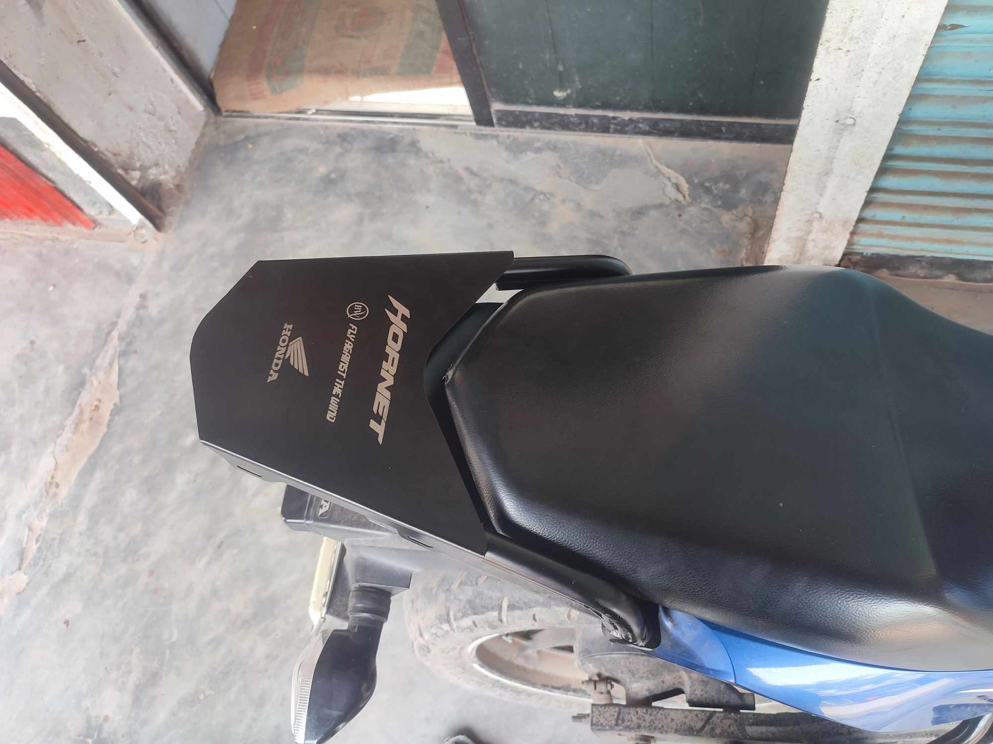 Premium Back Carrier Hornet CBS & Special Edition Bike_img_8