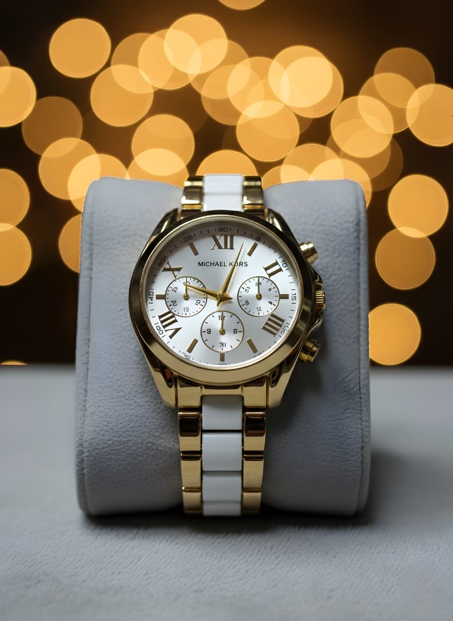 Michael kors Girls watch - Image 4