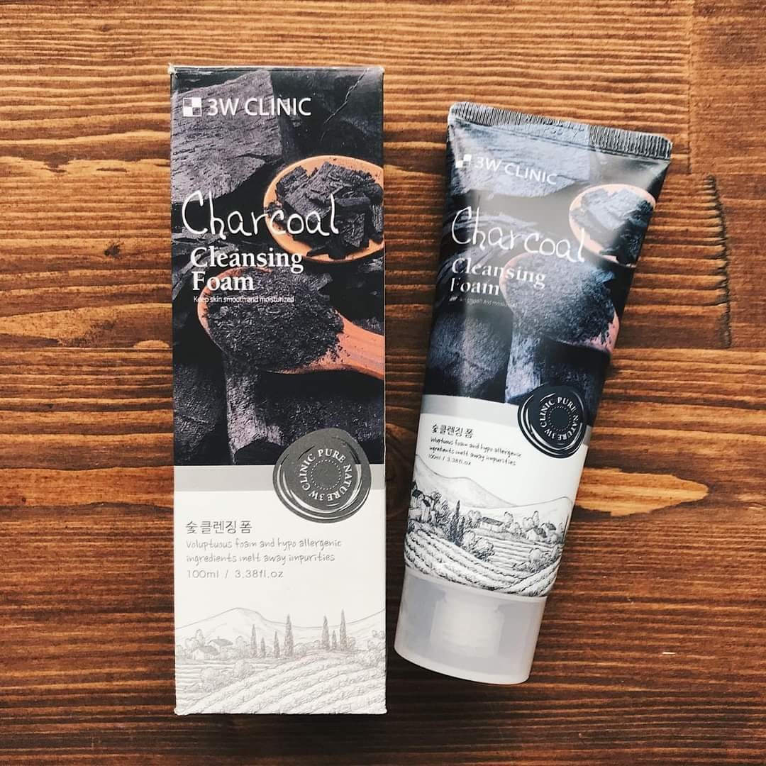 3W Clinic Charcoal Cleansing Foam_img_1