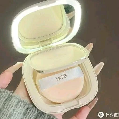BOB Velvet Light Mist Compact Powder_img_1