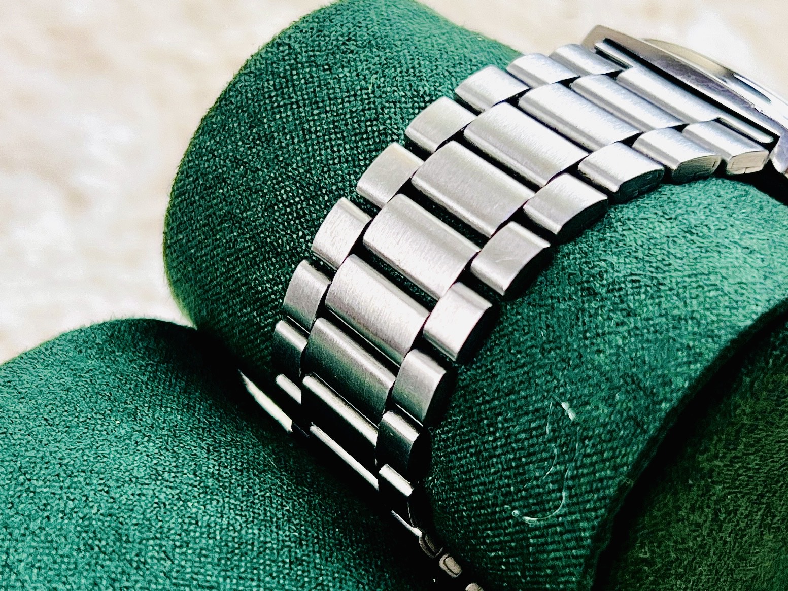 Seiko 5 Automatic Japan Movement 7009 21 Jewels thumbnail 2