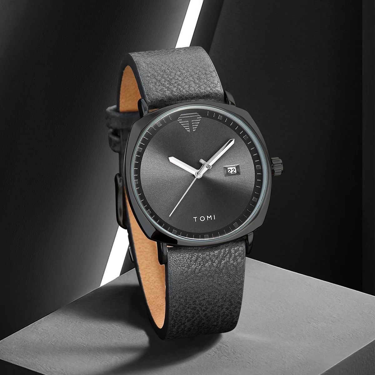 TOMI T-044 Men's Quartz Leather Belt Watch With Date (Black)_img_1