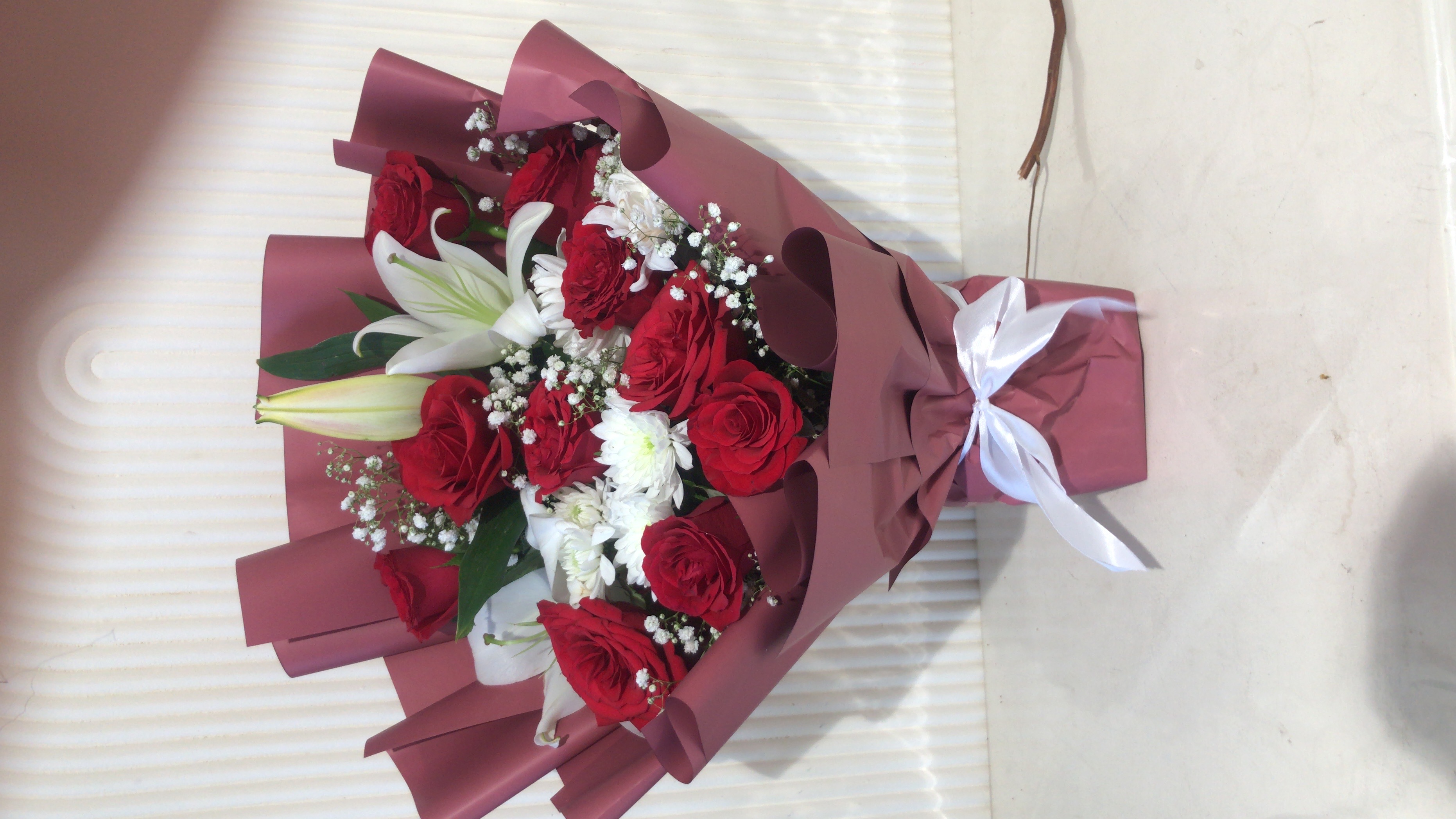 Red and white stunning bouquet