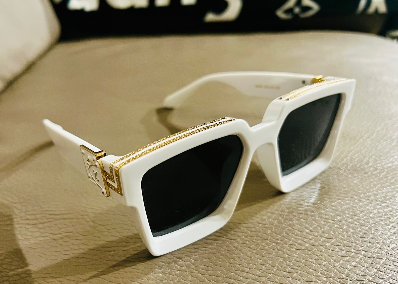 141_LV Louis vuitton Premium Stylish Sunglass_img_4
