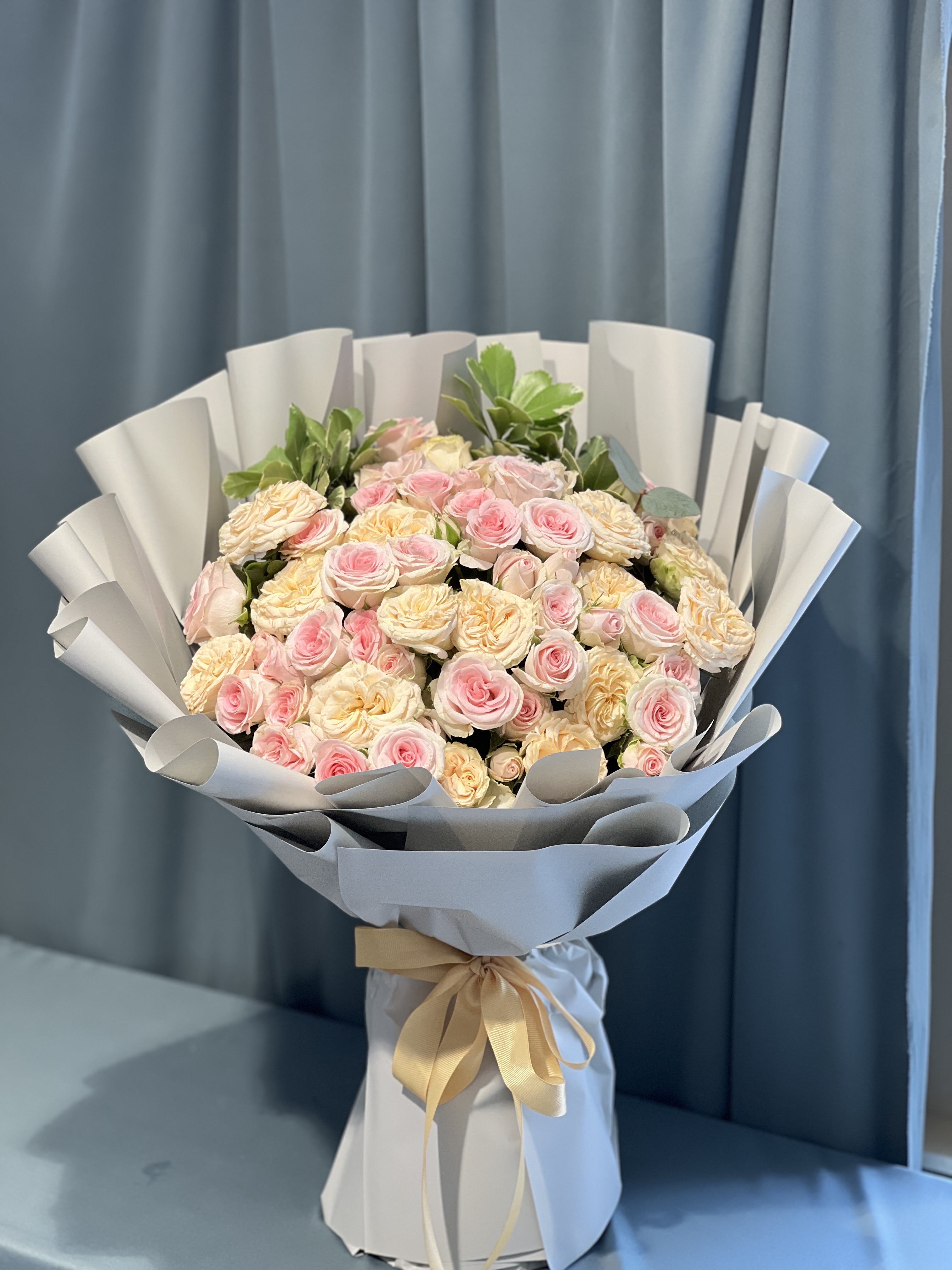 Spray Roses stunning bouquet