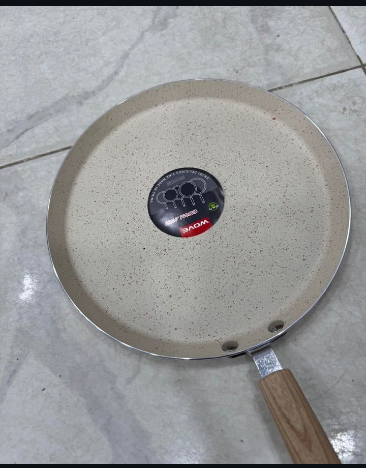 Wove non stick tawa 26 cm
