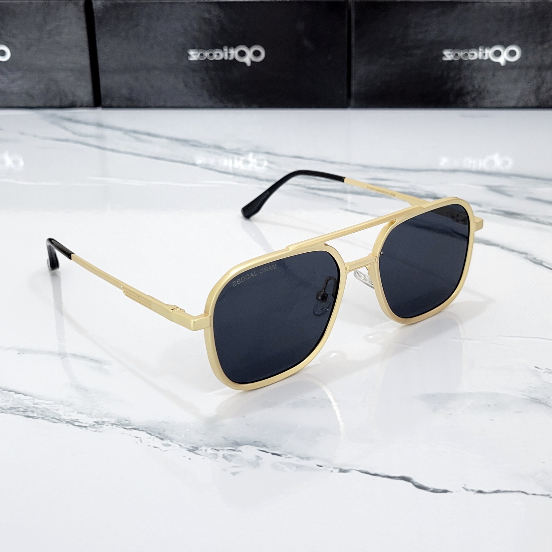127_Premium Square Sunglass
