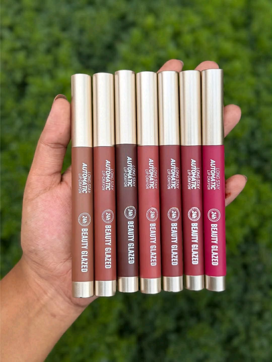 Beauty glazed new lipliner.