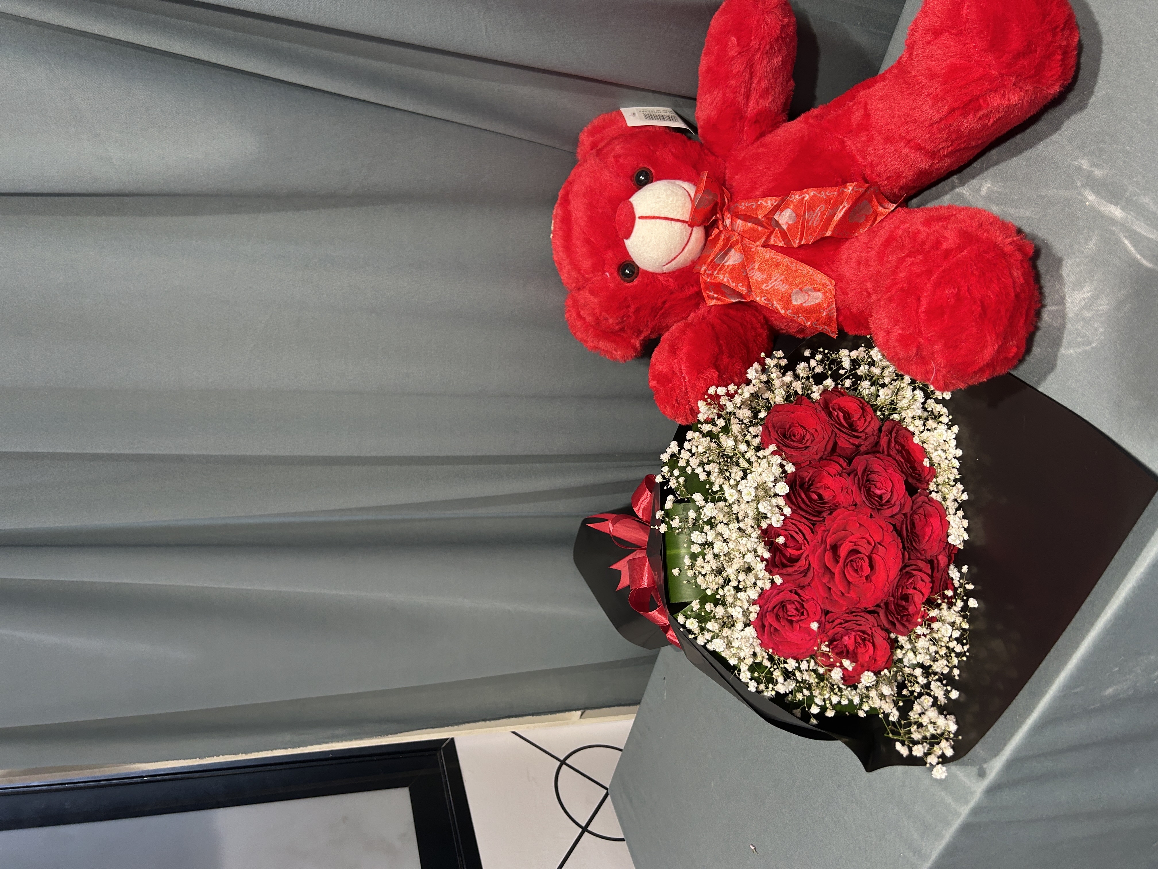 Red Teddy with red roses hand bouquet_img_1