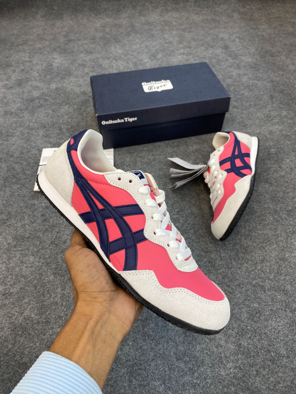 Onitsuka Tiger Serrano (size 39,40,41,42,43)