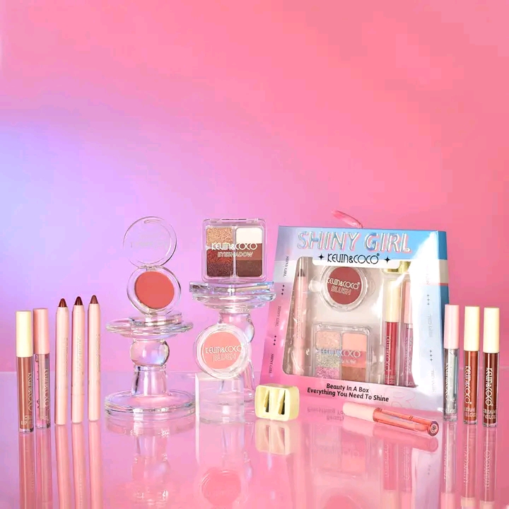 KEVIN&COCO Shine High Girl Mini Kit Makeup Gift Box