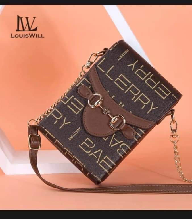 👉💥𝗟𝗼𝘂𝗶𝘀𝗪𝗶𝗹𝗹 𝗪𝗼𝗺𝗮𝗻 𝗦𝗵𝗼𝘂𝗹𝗱𝗲𝗿 𝗠𝗶𝗻𝗶 𝗖𝗿𝗼𝘀𝘀-𝗕𝗼𝗱𝘆 𝗕𝗮𝗴