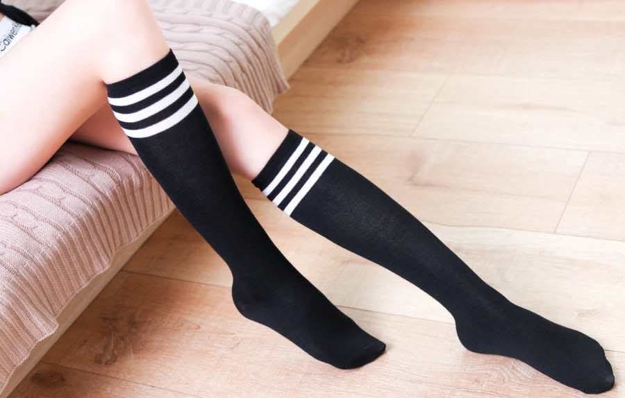 Student stocking - Image 1