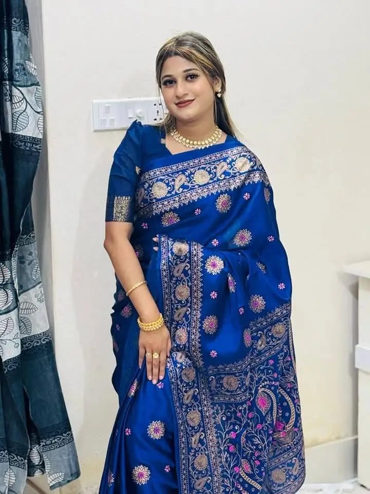 Japani Silk Skin Print Sharee with Blouse Piece_img_2