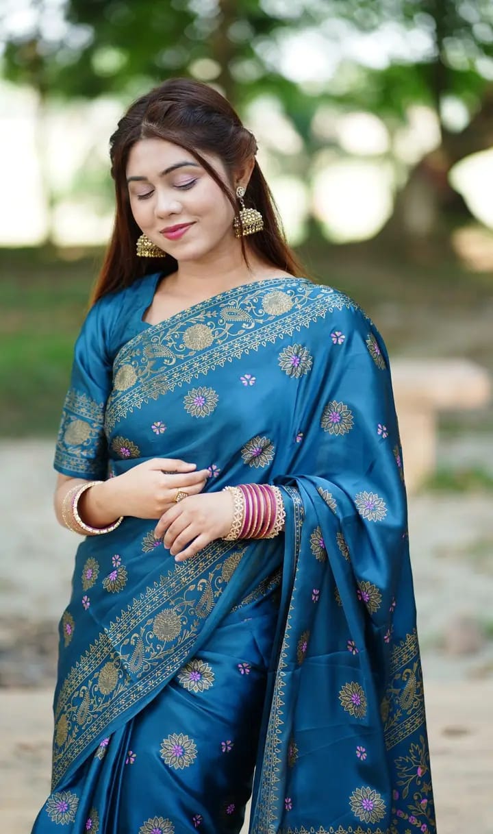 Japani Silk Skin Print Sharee with Blouse Piece_img_2