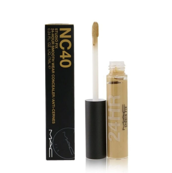 MAC Studio Fix 24‑Hour Smooth Wear Concealer – NC 40 (MAC15)