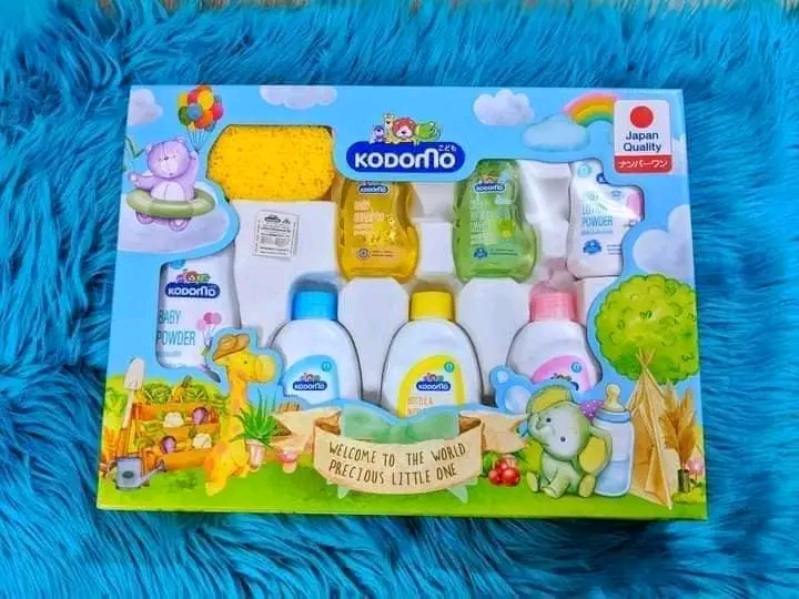 Kodomo 8-in-1 baby skincare toiletries gift set