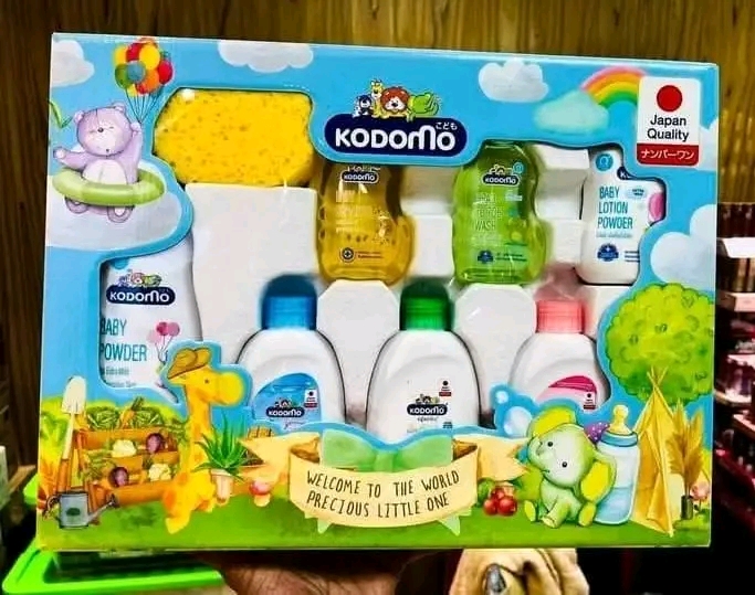 Kodomo 8-in-1 baby skincare toiletries gift set_img_2