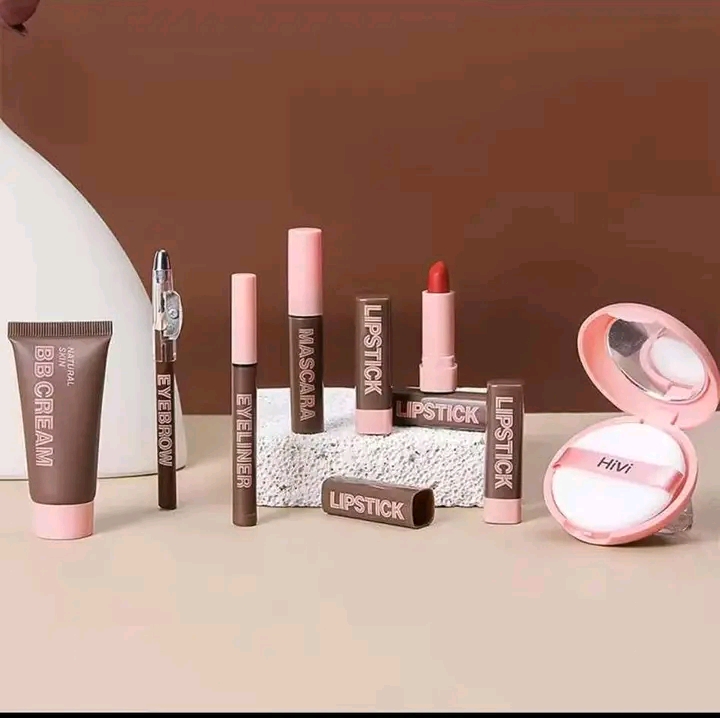 HiVi Makeup Gift Box!_img_2