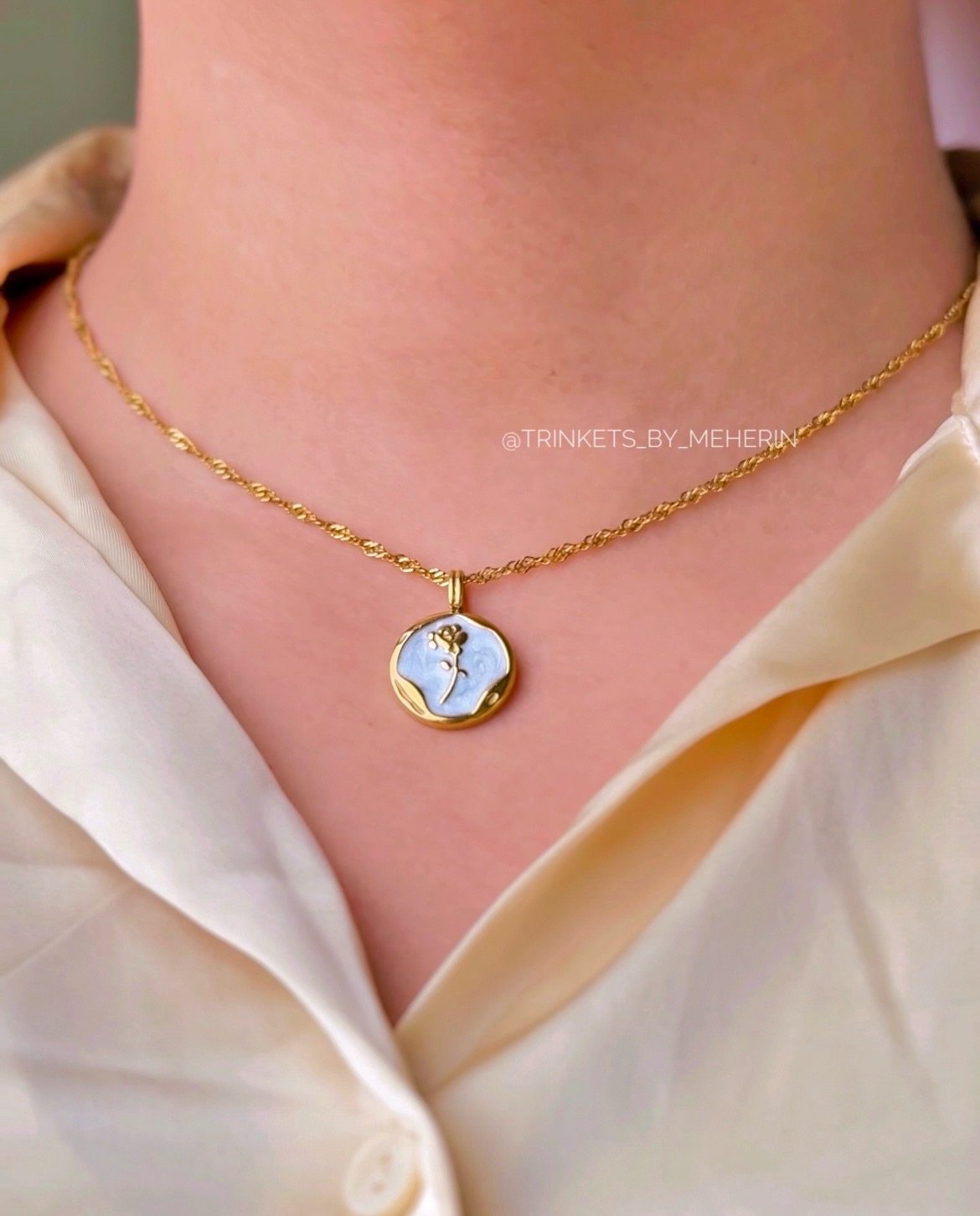 Vintage rose necklace_img_0