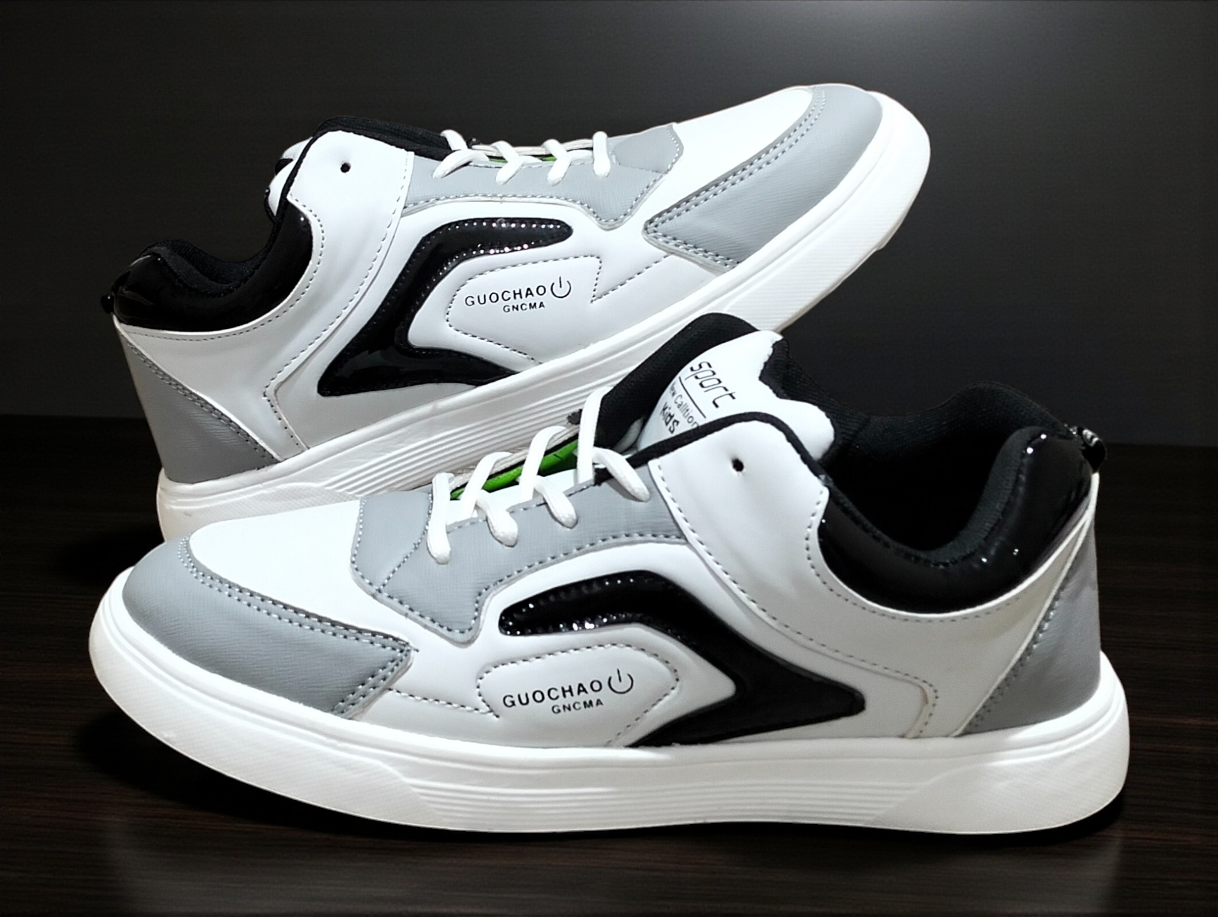Premium Fashionable Sneaker(ADS-11)_img_2