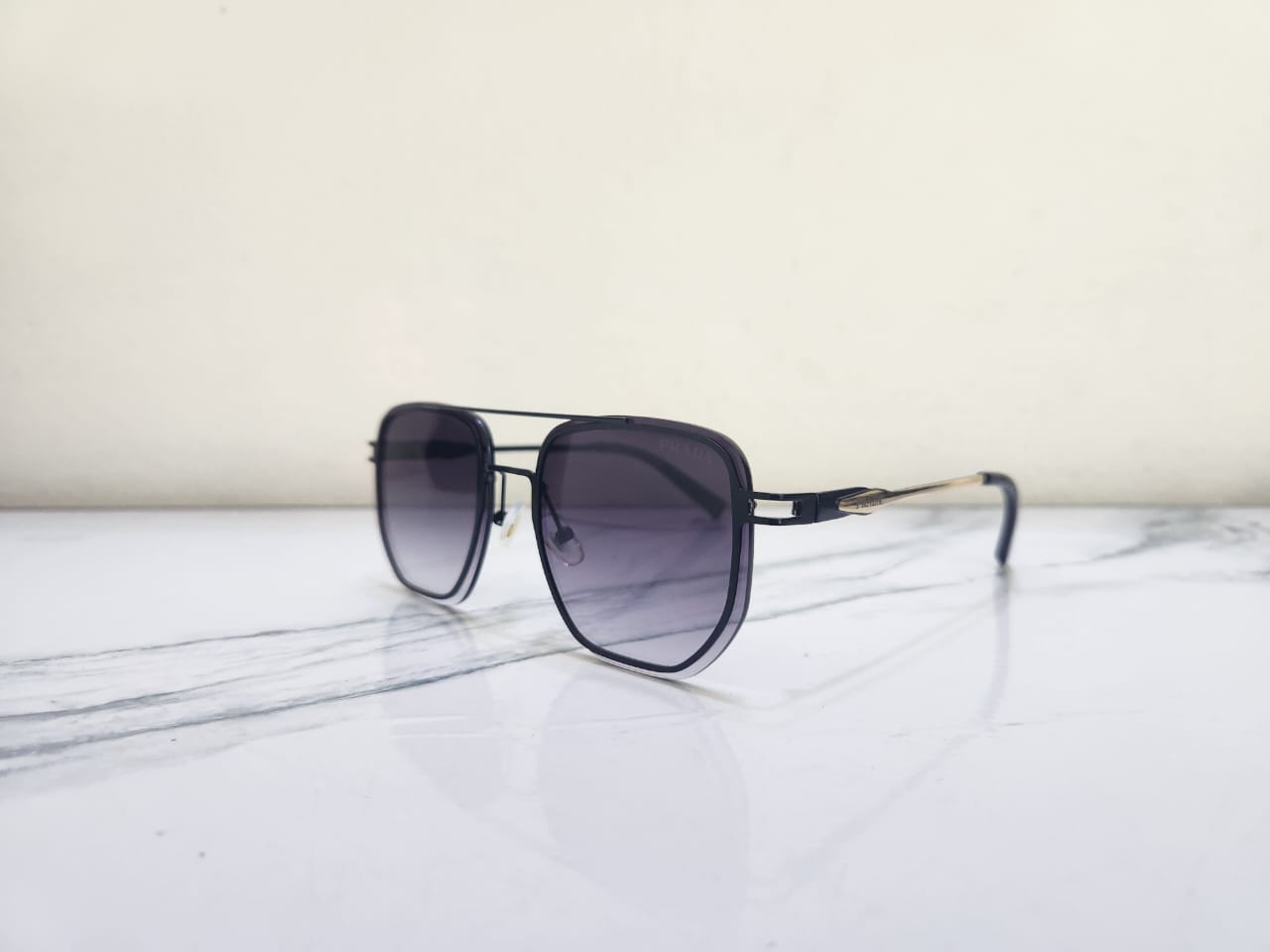 240 Premium Metal Sunglass