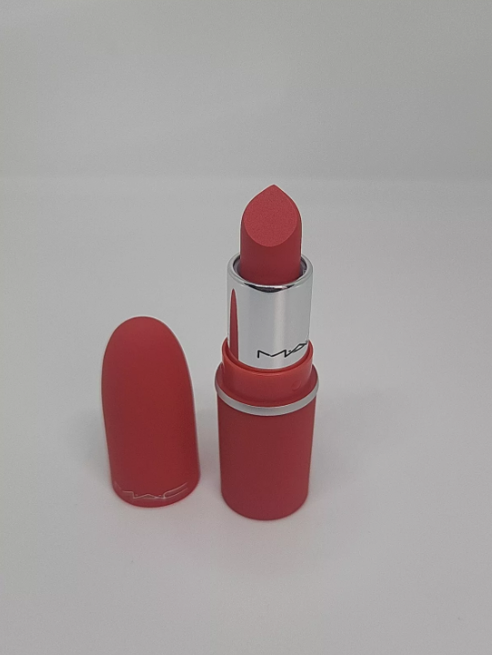 MAC Powder Kiss Mini Lipstick – Gossip Guzzler (COS628)