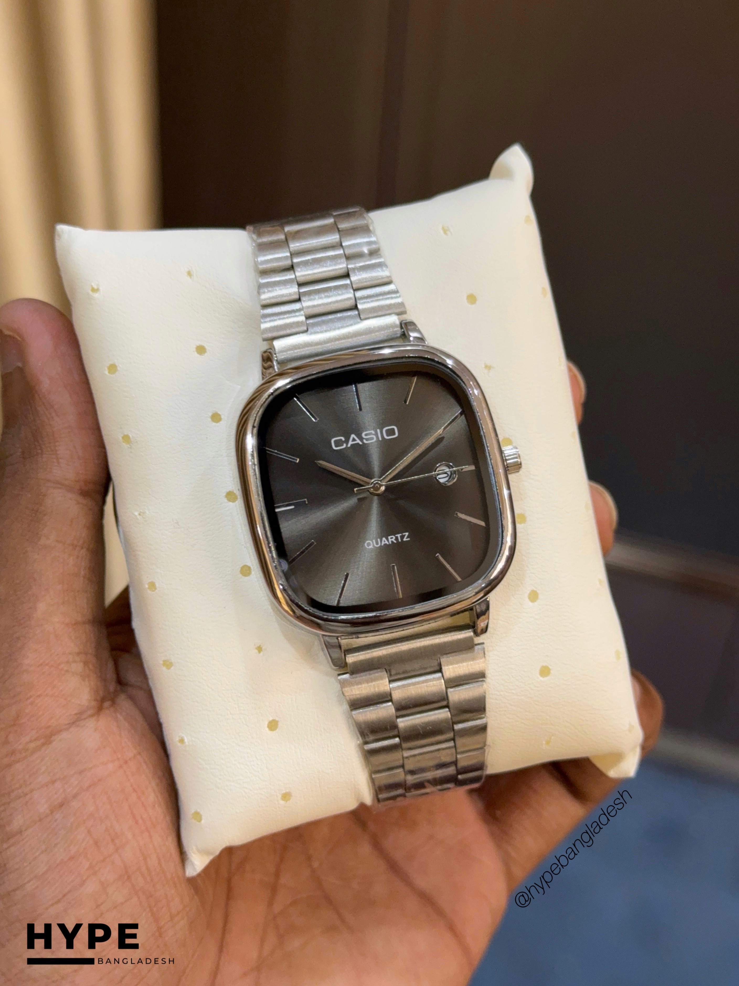 CASI0 Vintage Square Watch For Men (Silver-Black)