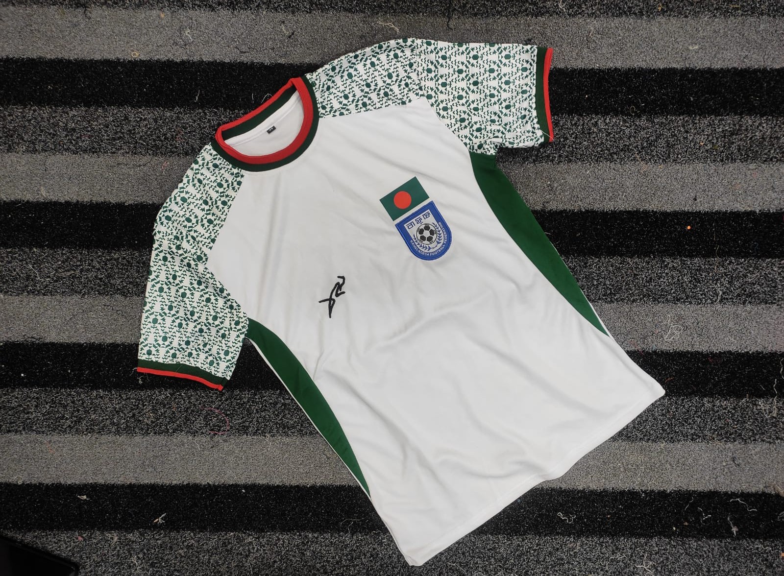 Bangladesh football Jersey (White- Fan addition)_img_2
