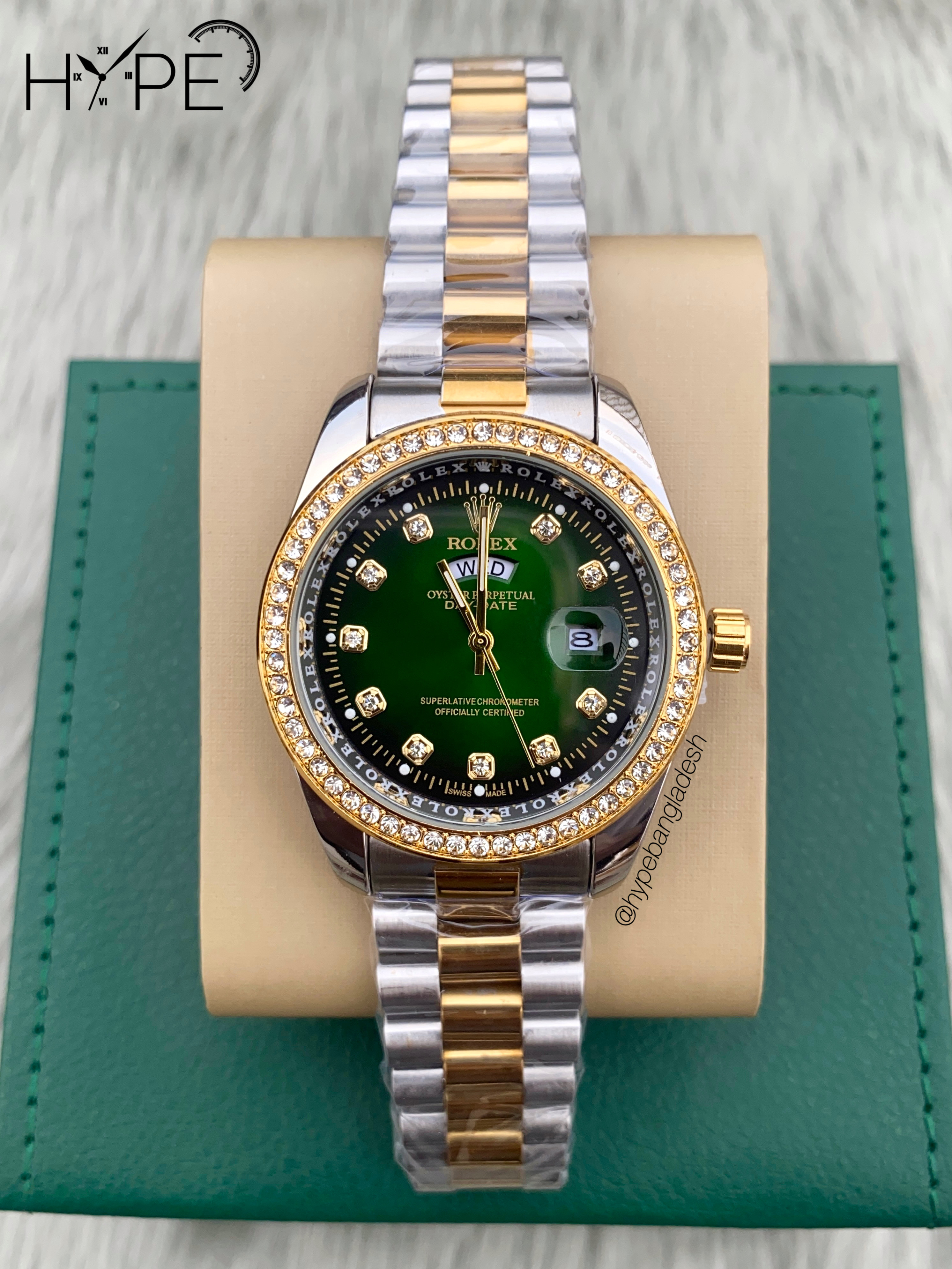 R0LEX DayDate stone bezel (Green dial)