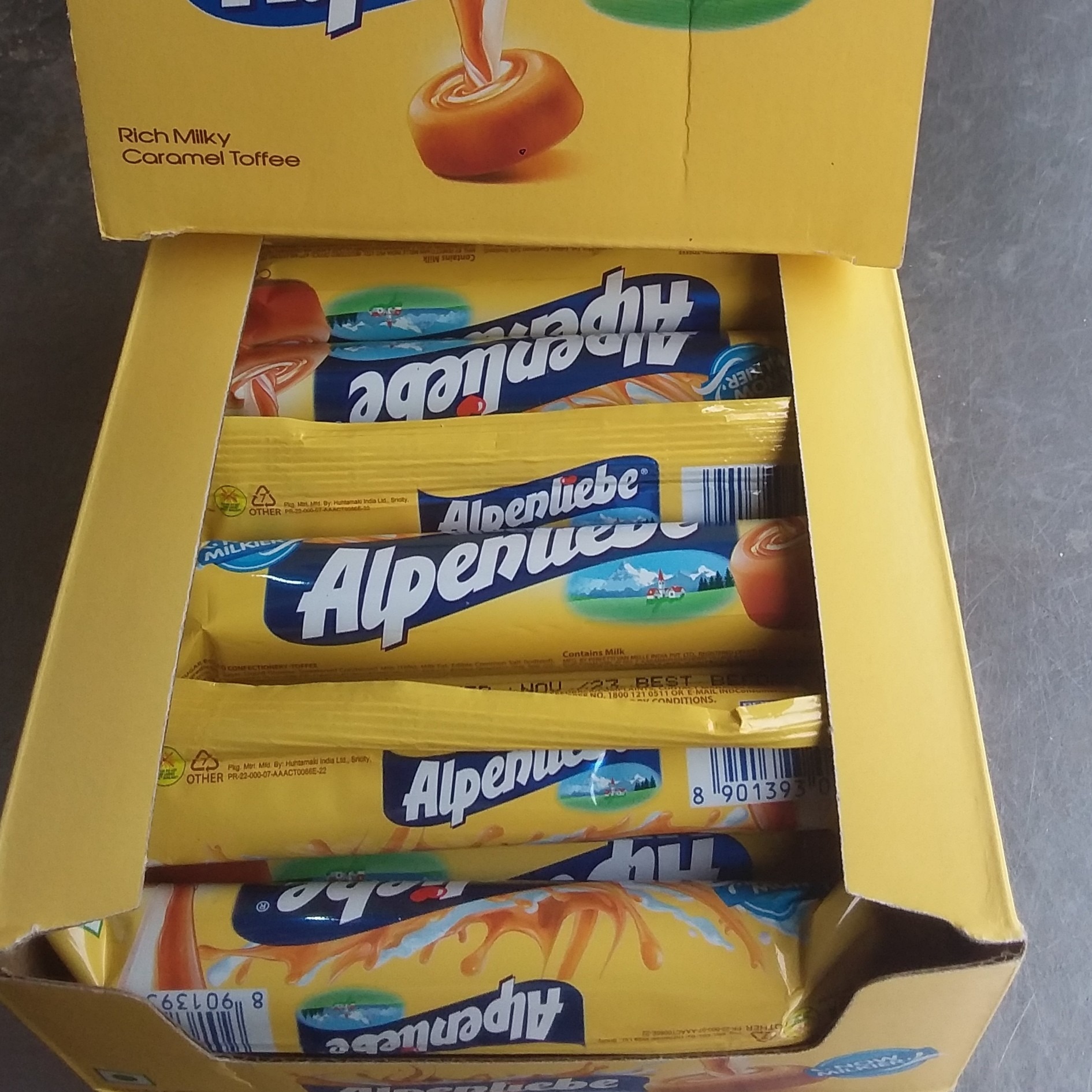 Alpenliebe Gold, Caramel Candy Stick Pack Caramel Candy Sticks (24 x 36 g) - Image 4