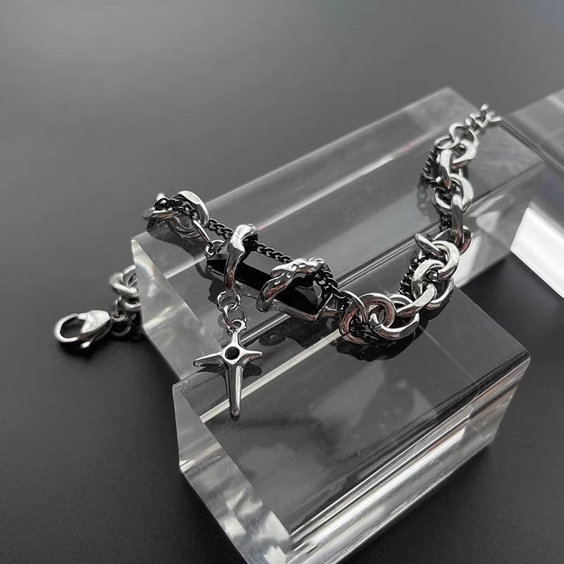 black gem star bracelet - Image 5