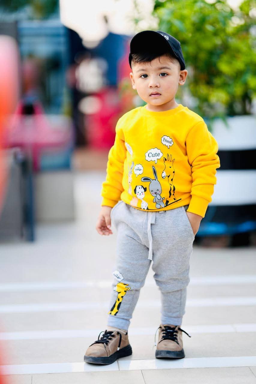 Sweat shirt and trousers set (Yellow Colour)