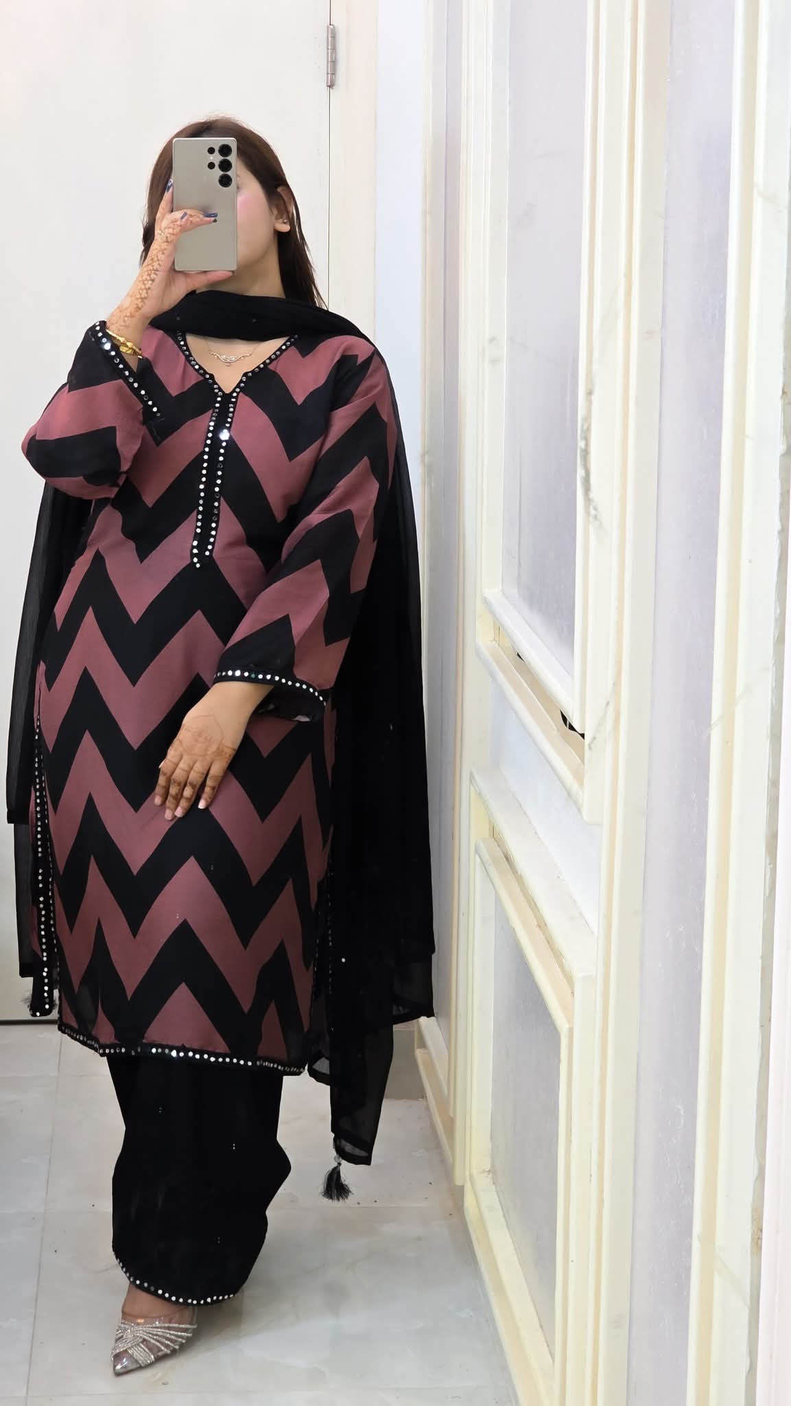 Eid Collection #Farshi Dress 🖤🥀 - Image 5