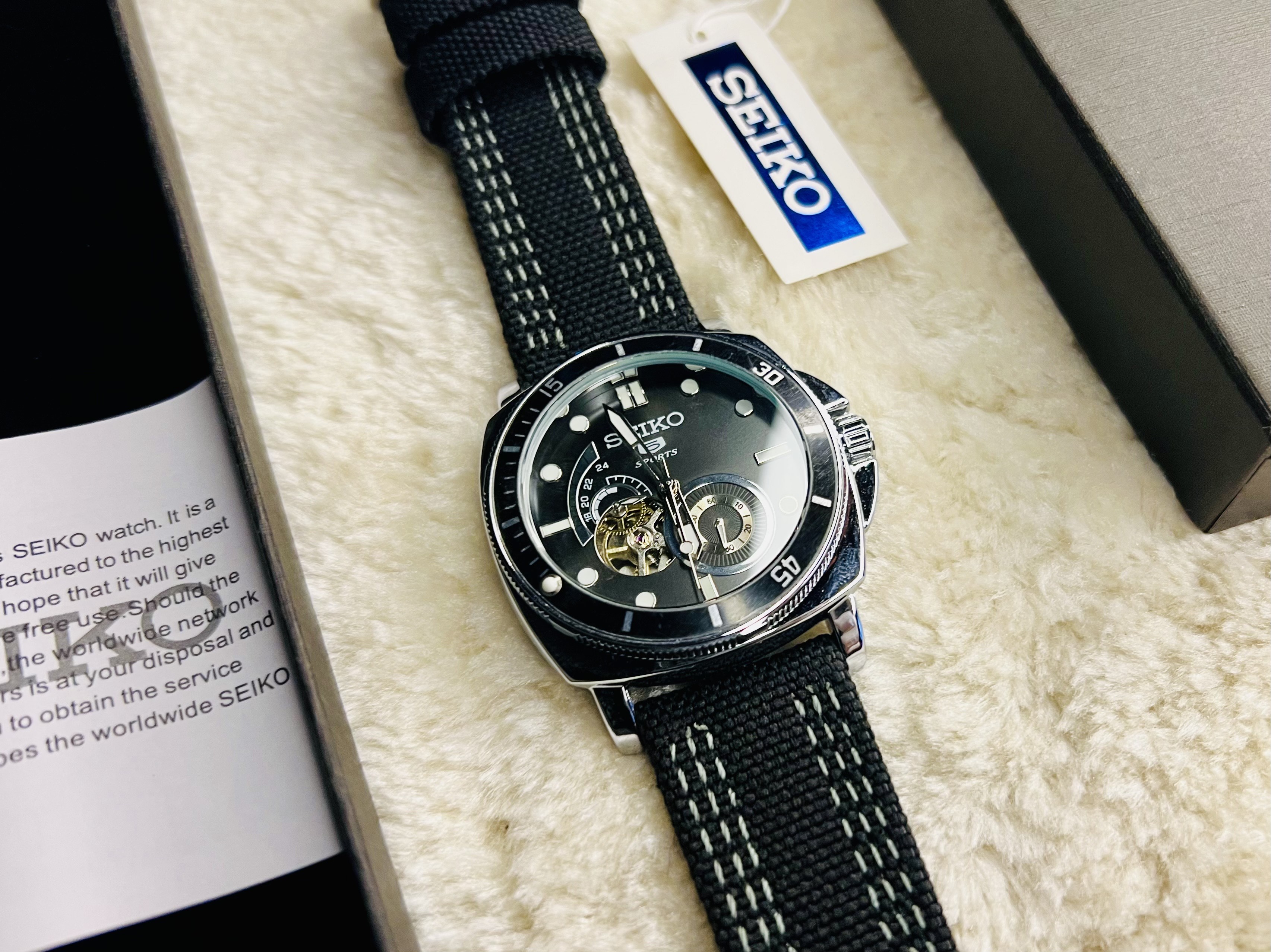 Seiko Mod 5 Sports 1880A Automatic Watch (Black)
