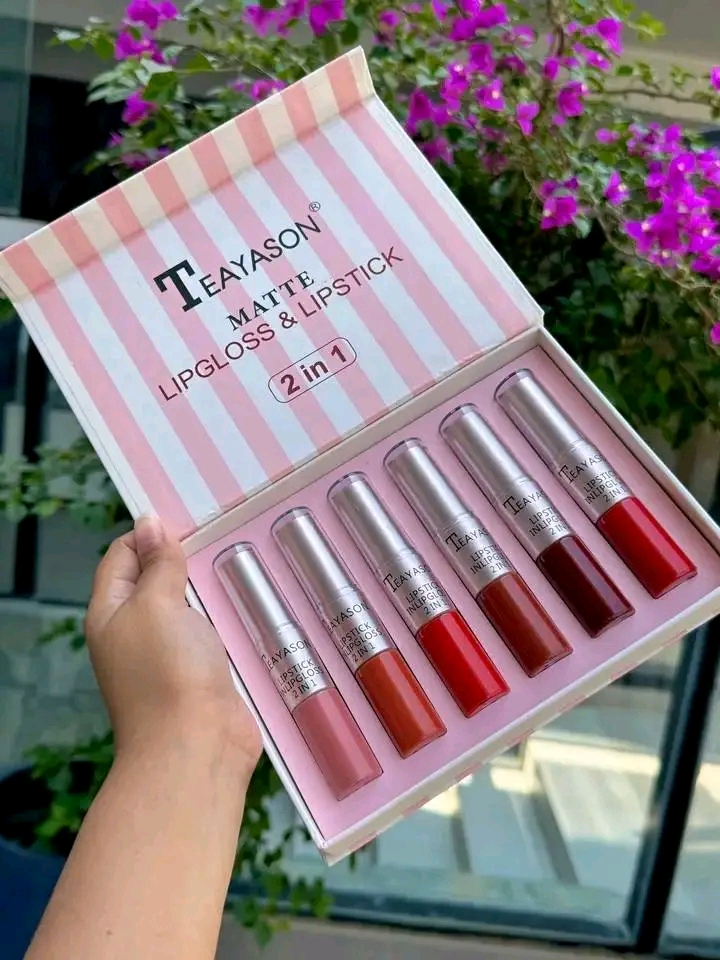 Teayason lipstick & lipgloss 2 in 16 set Box