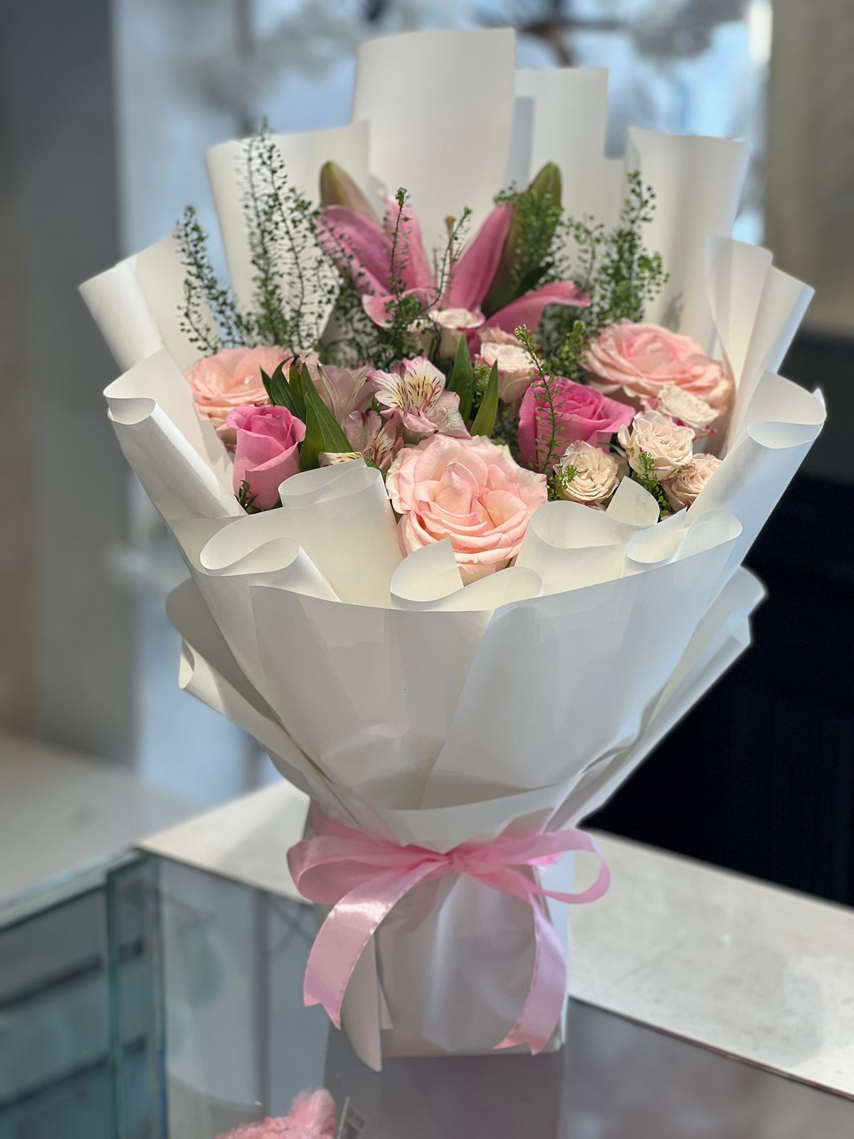Pink & white stunning bouquet