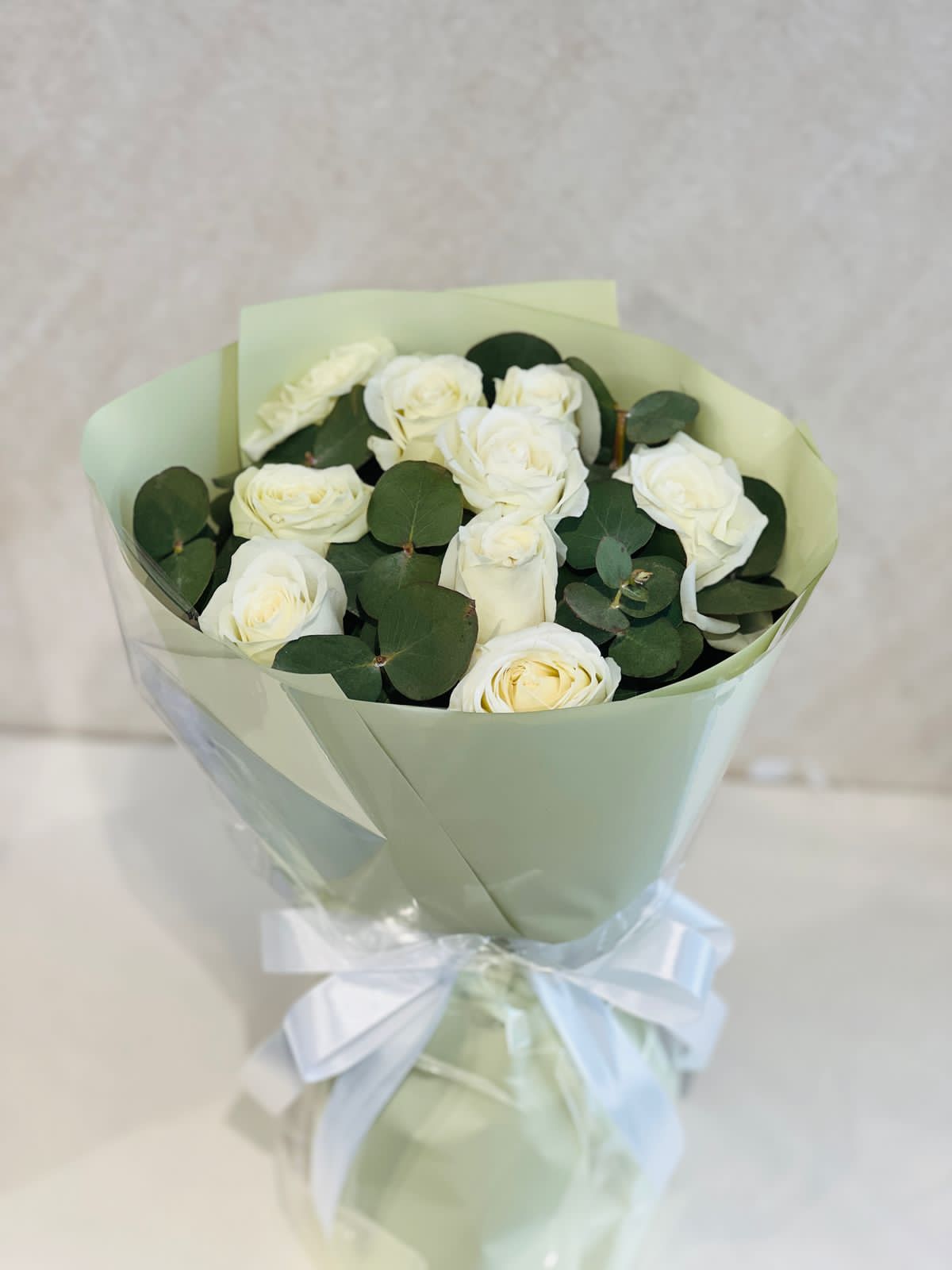 white & lite grass colour   bouquet