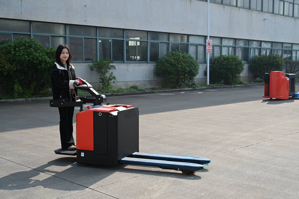 Heli 460 Electric Pallet Truck Standing Electric Pallet Jack Truck. (CBD20 25 30) _CROSS BORDER_img_3
