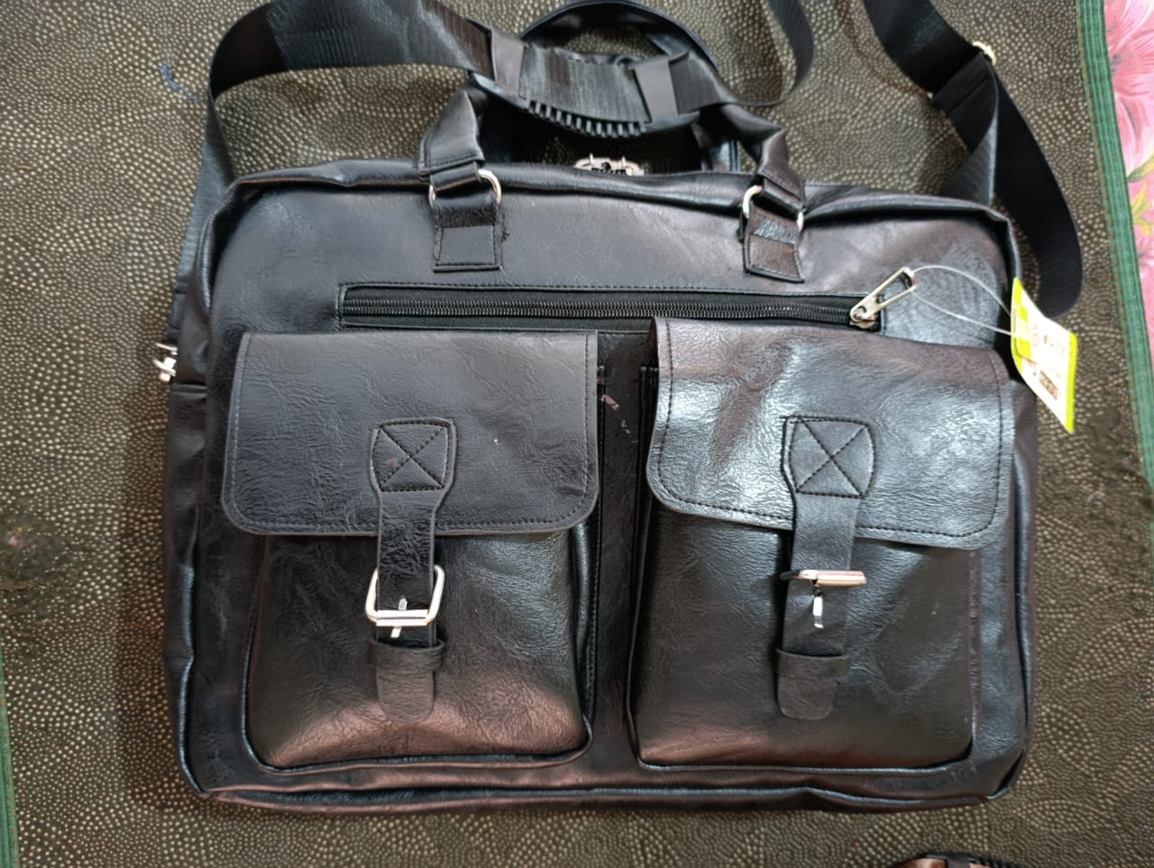 New artificial leather bag (black colour).....( code 122)....... ঢাকা সিটিতে ৭০, বাইরে ১৩০ টাকা কুরিয়ার চার্জ প্রযোজ্য_img_2