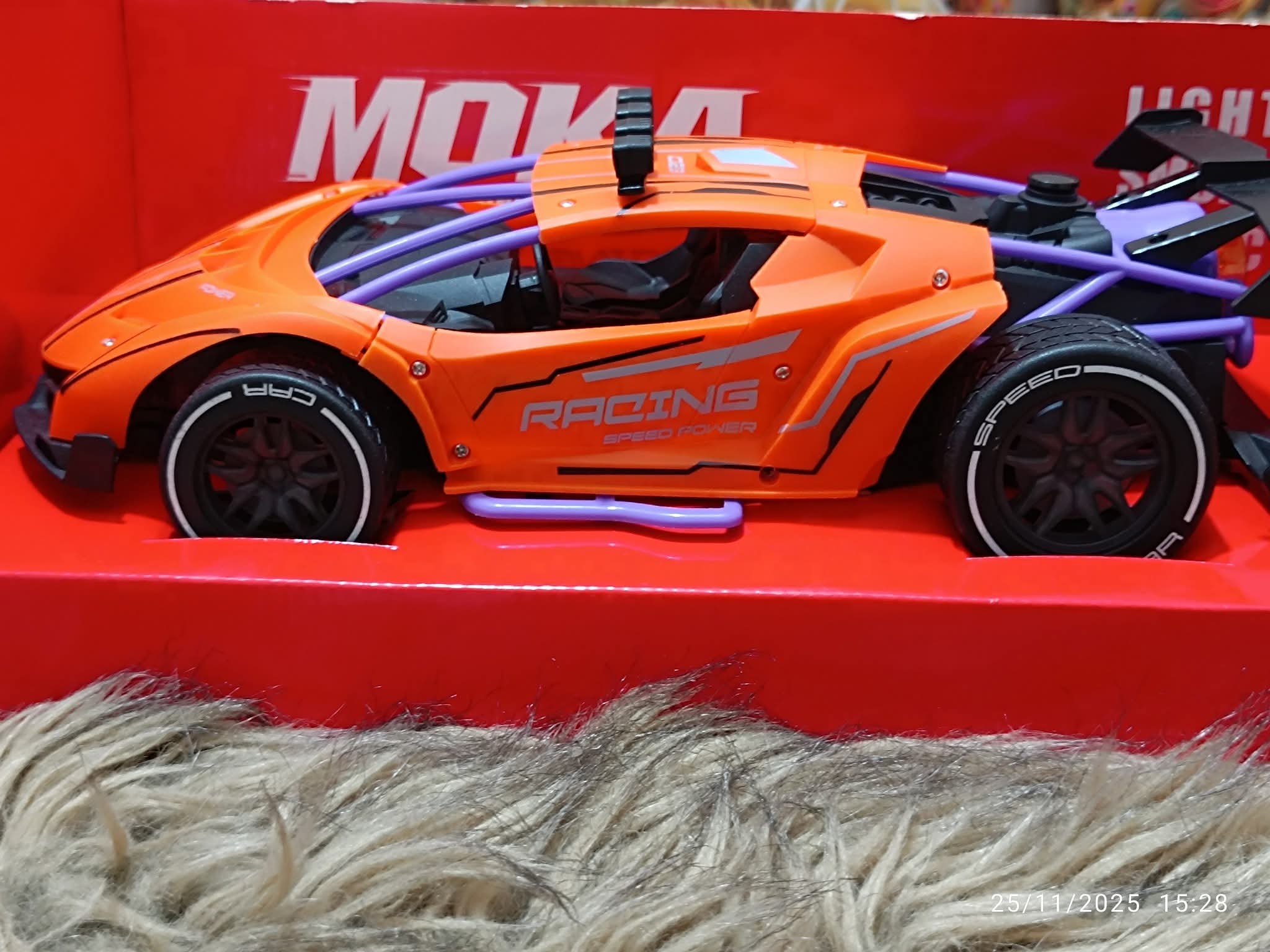 MOKA Super Sonic Smoke Racing Car – Light, Music & Real Smoke Effect | High-Speed Sports RC Car_img_1