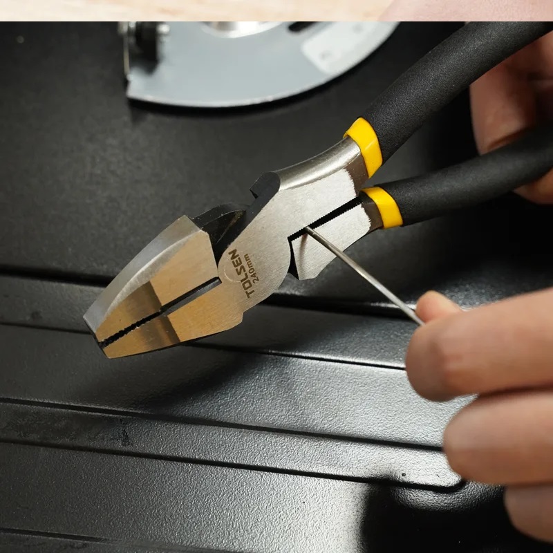 TOLSEN 10304 High Leverage Combination Pliers | 9.5" (240mm) | Dipped Handle | Fine Polished | Model: 10304_img_1