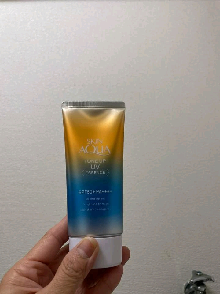 ROHTO SUNPLAY SKIN AQUA Tone up UV Essence SPF50+ PA++++ 80g  (Latte Beige)_img_2
