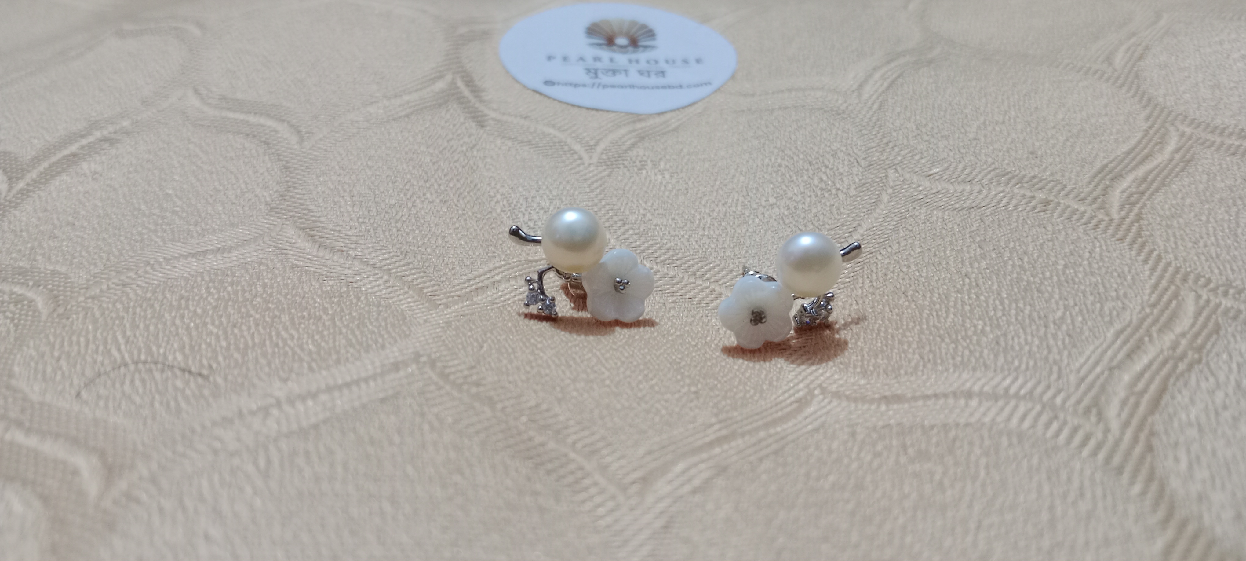 Exclusive Pearl Ear Ring_img_1