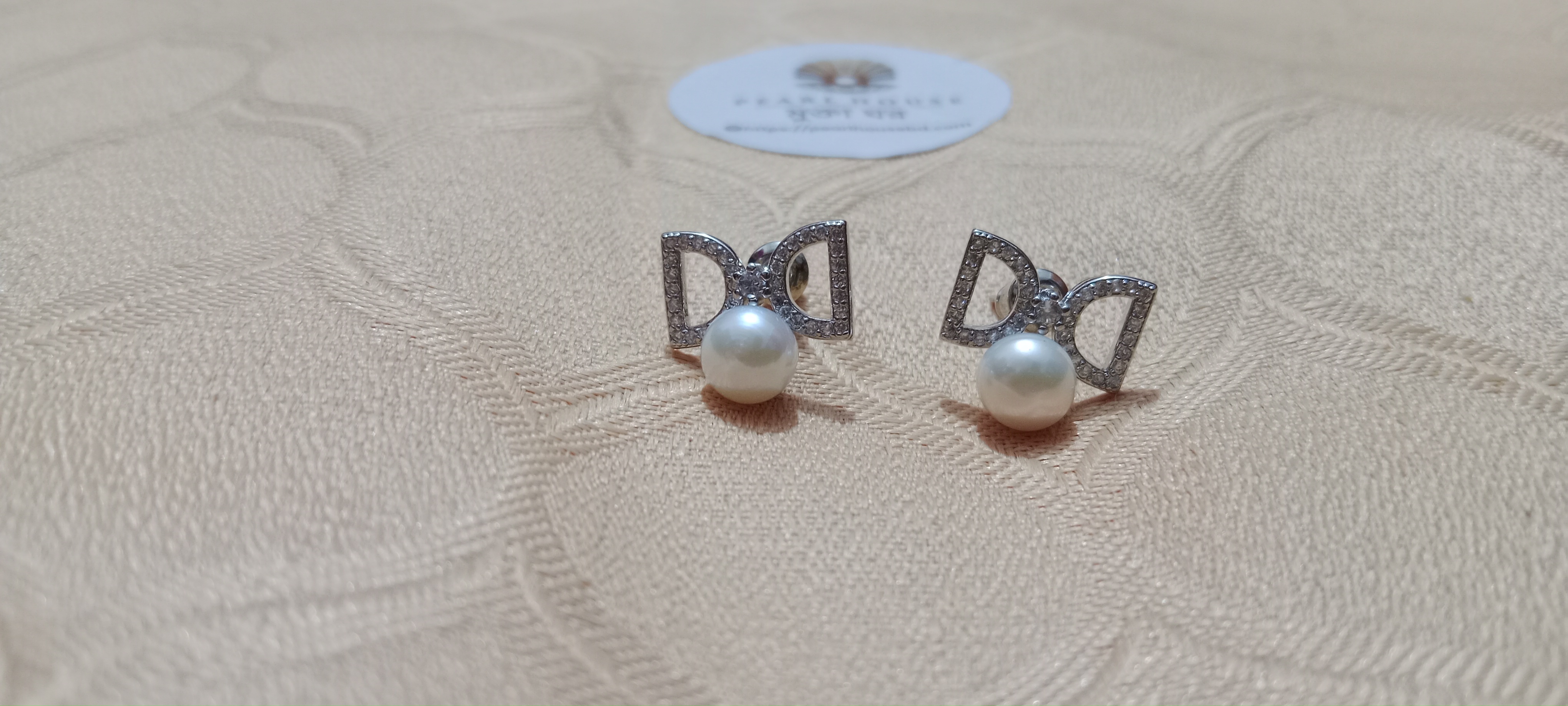 Exclusive Pearl Ear Ring_img_4