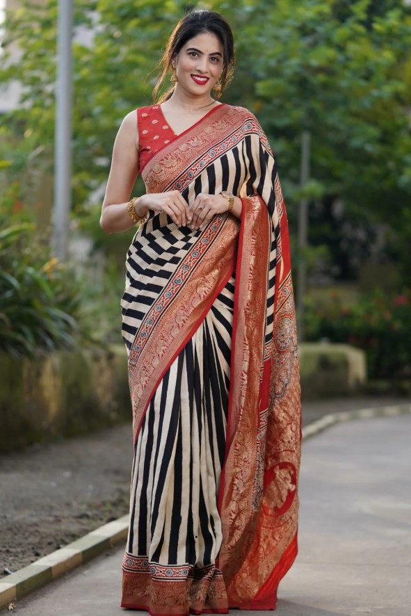 Digital Print Silk Sharee_img_1