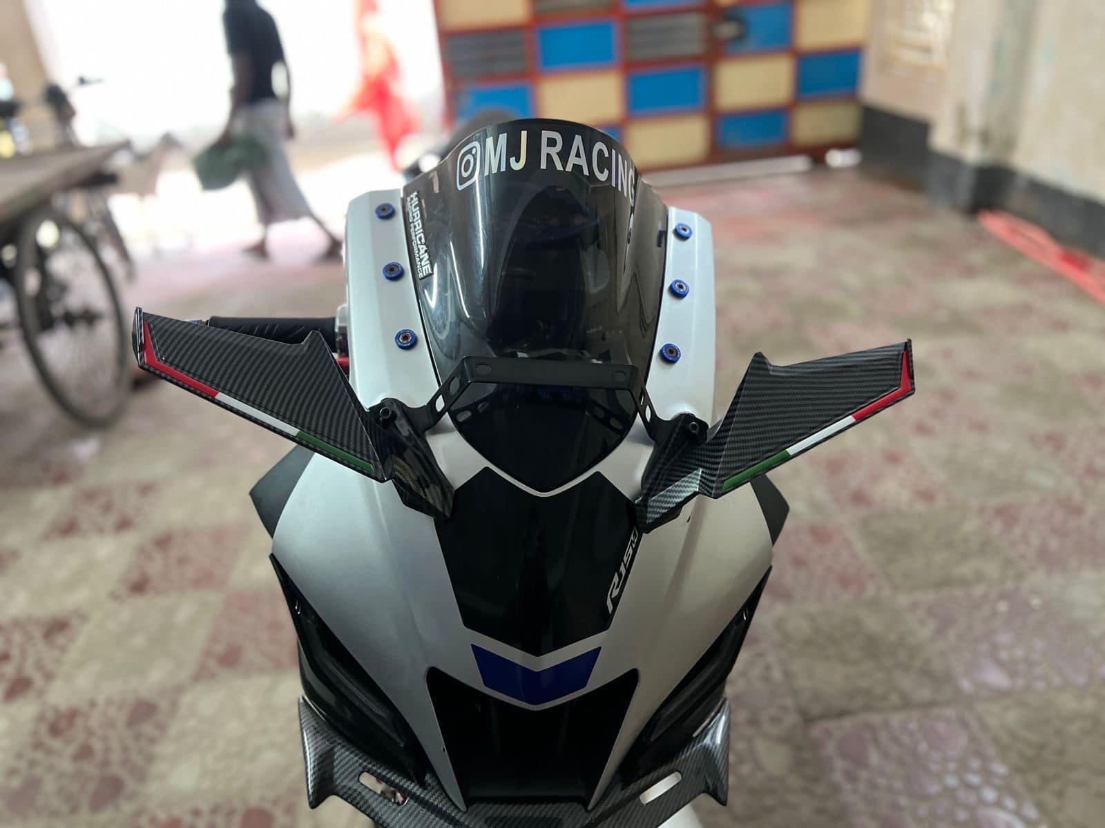 REAR VIEW MIRROR_img_0