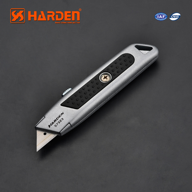 HARDEN 570323 Universal Knife, 150mm, 30MM Width Blade, Zinc Alloy Housing Utility Cutter Professional Quality, Folding Utility Knife, Multi Hand Cutting Tool Box, Cutter Knife Cutter; Model: 570323