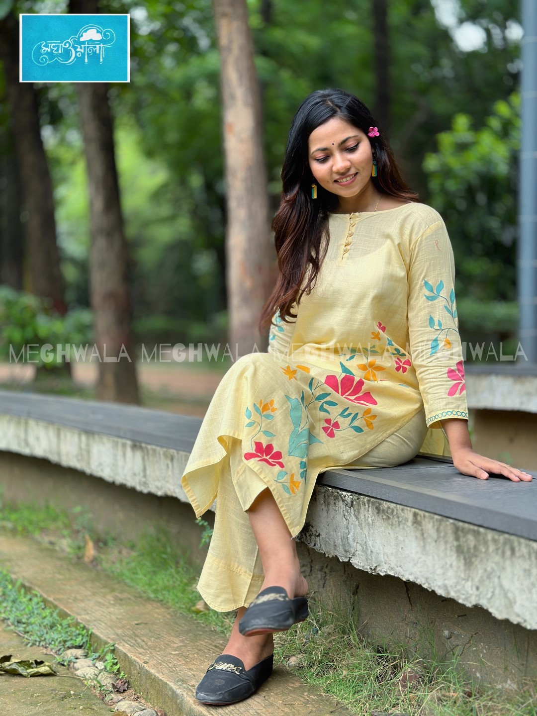 হ্যান্ডপেইন্ট কুর্তি