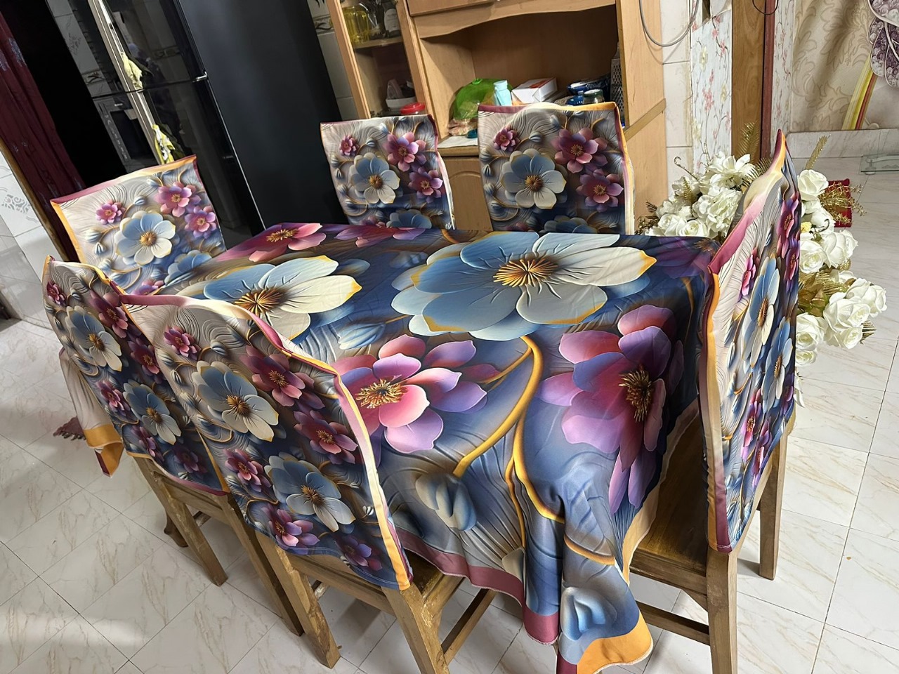 China Premium 3D Print Table Cloth Set_img_15